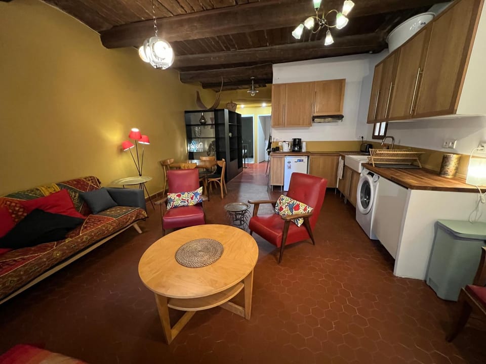 Chez Serge Apartment in Marseille