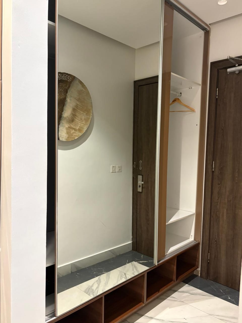 wardrobe