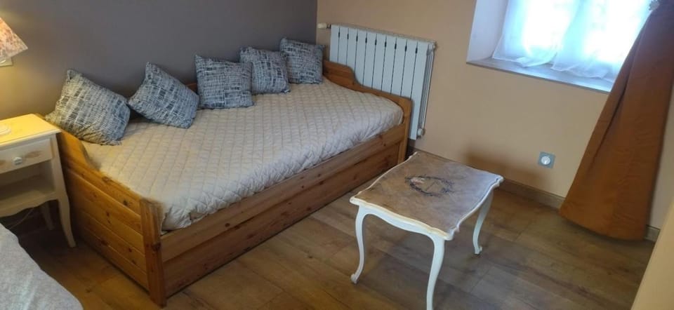La Cigaliere Bed and Breakfast in Auvergne-Rhône-Alpes
