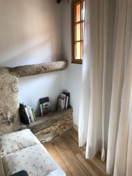 Petite Maison médiévale Apartment in Nouvelle-Aquitaine