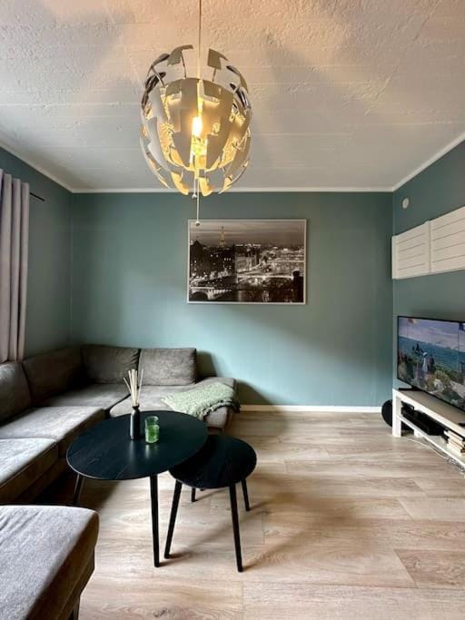 TV and multimedia, Living room, Photo of the whole room, Seating area