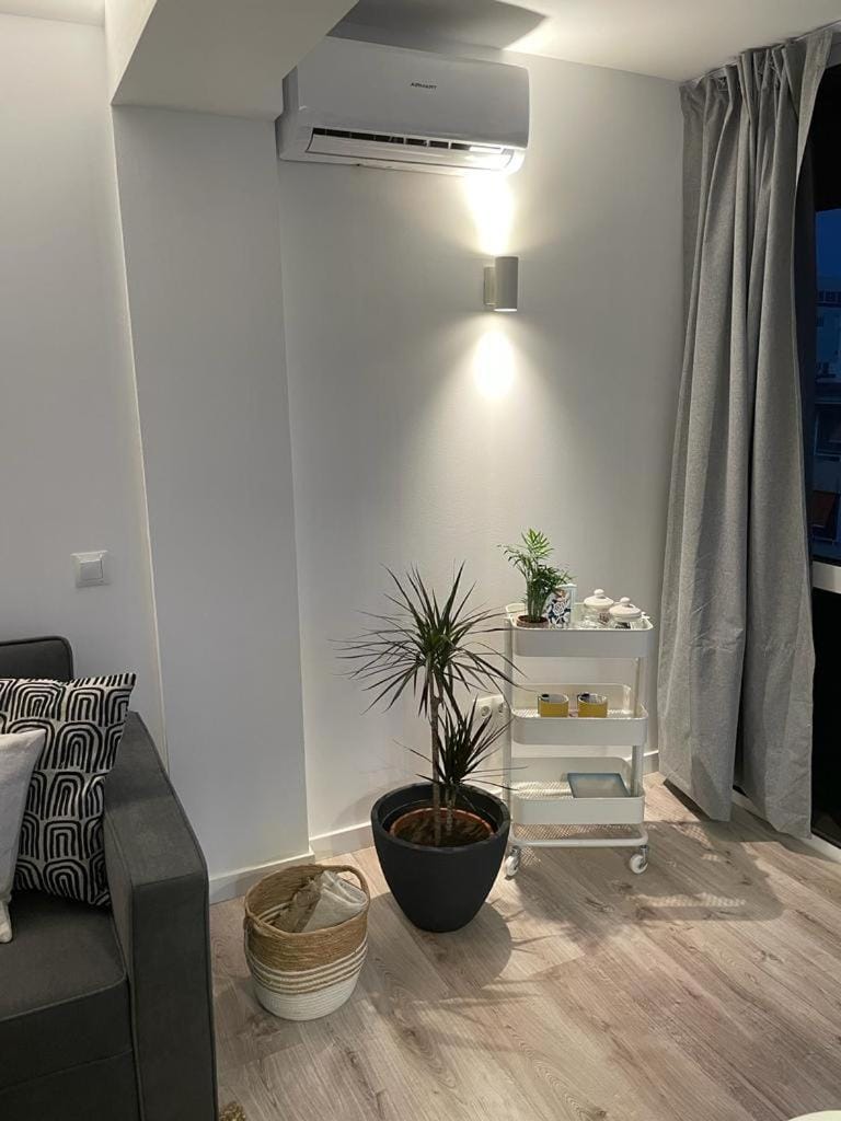 Apartamento C y L Apartment in Torremolinos