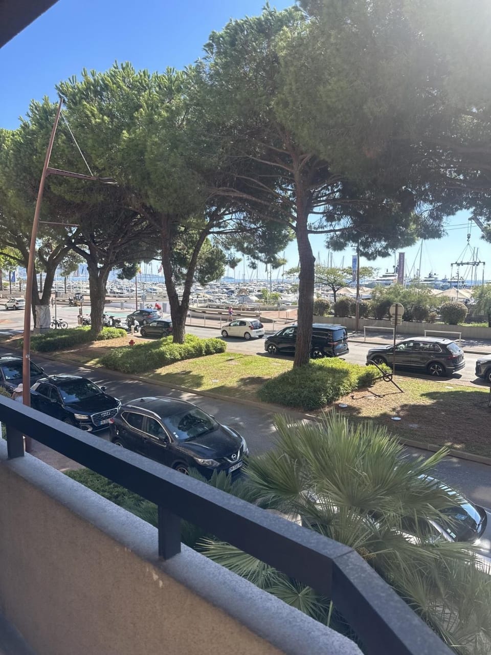 Perle rare 2 pièces au pied de la plage et piscine résidence Apartment in Mandelieu-La Napoule