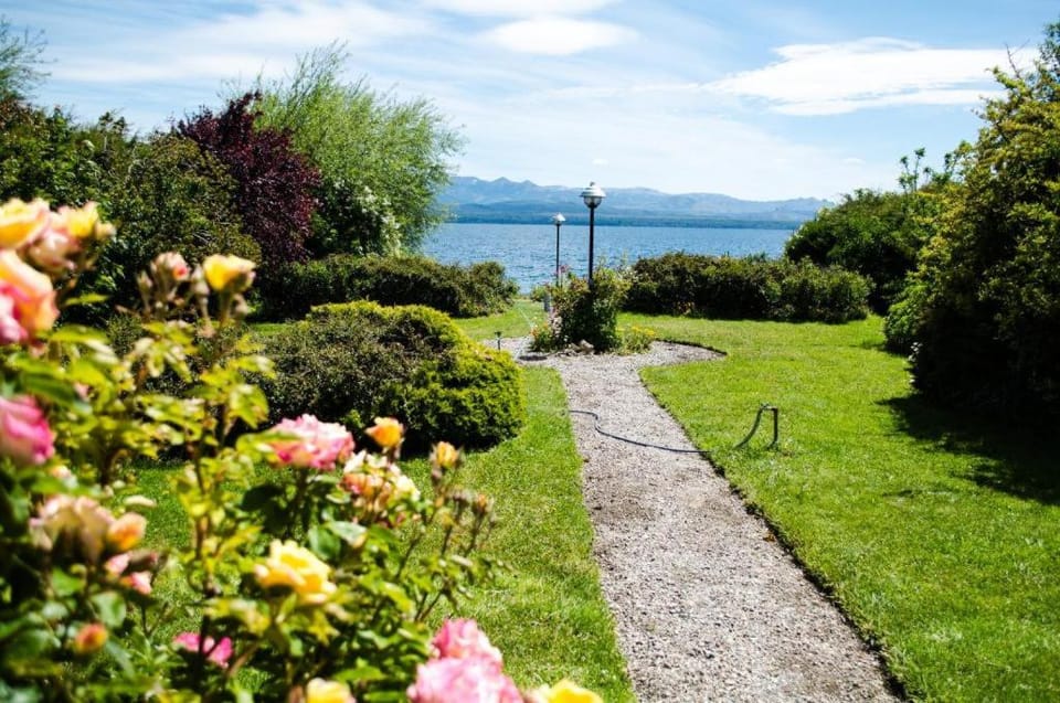 Spring, Day, Natural landscape, Garden, Garden, Garden view, Lake view, Mountain view, River view