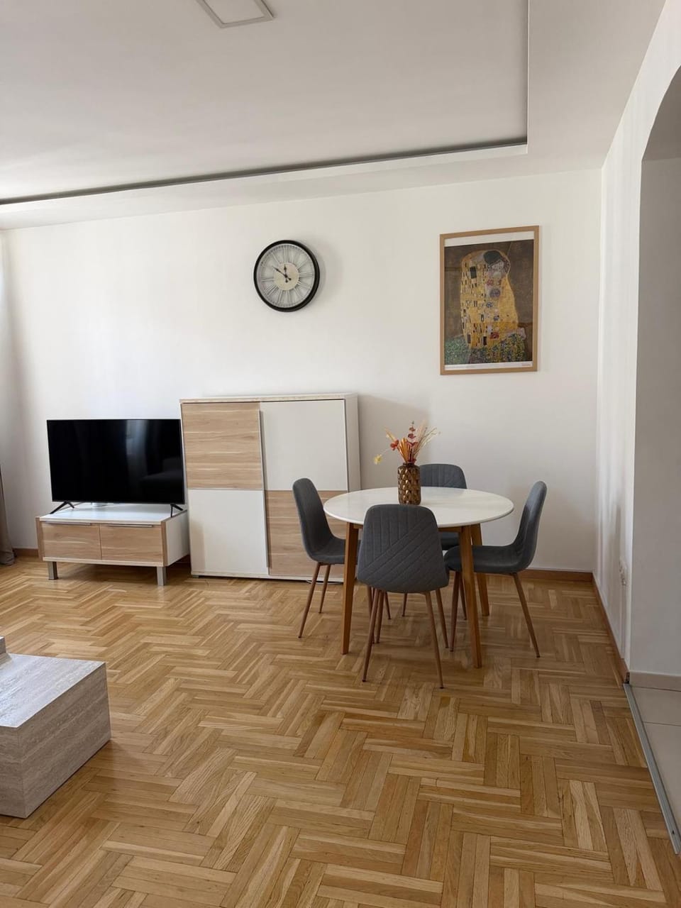Schöne Eigentumswohnung im 10 bezirk Apartment in Vienna