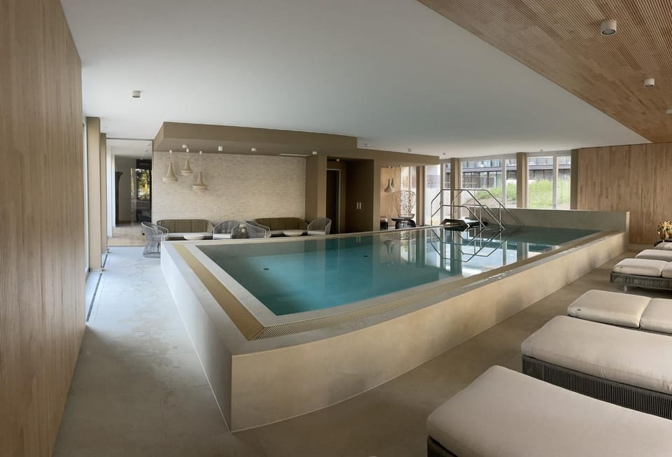 Spa and wellness centre/facilities, Swimming pool