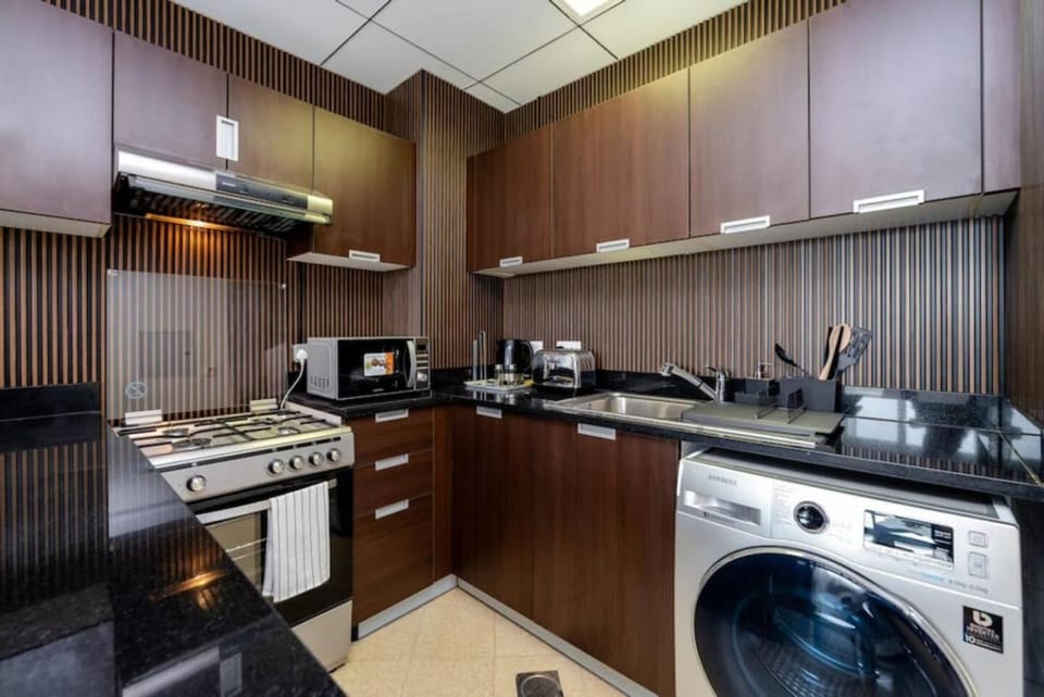 Special Rates - Elegant Studio - Golf Views Apartment in Dubai