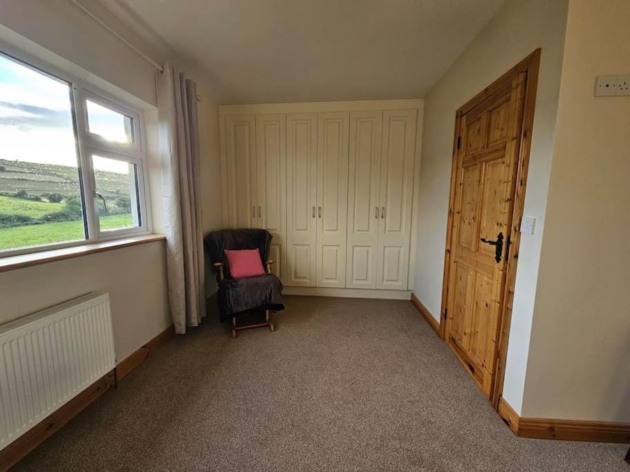 Hillview House House in Longford