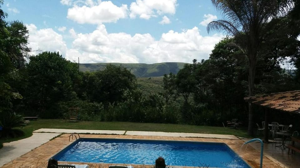 Sítio com piscina e vista em Macacos - Nova Lima House in State of Minas Gerais, Brazil