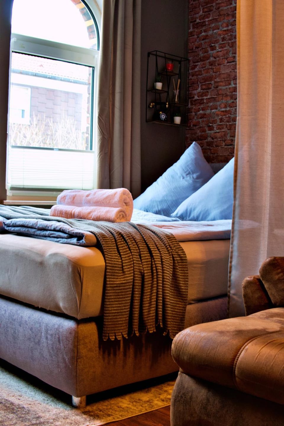 Bed, Bedroom