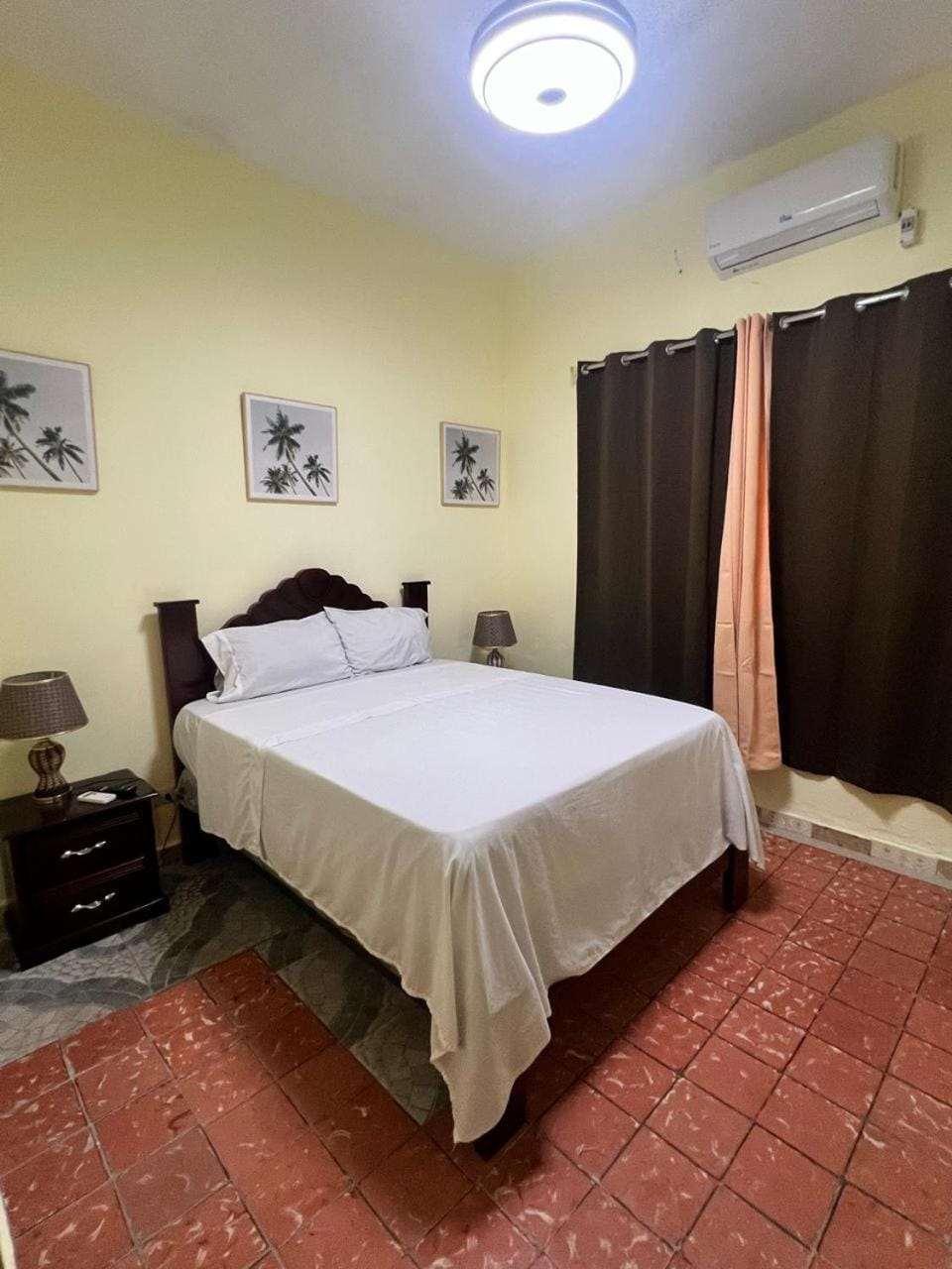 Hostal María Fernanda Bed and Breakfast in Santo Domingo