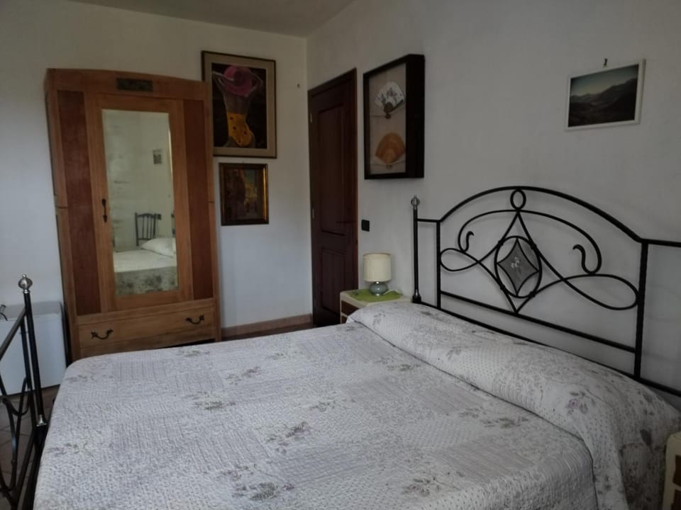 Bed & Breakfast Ca' di Vissai Bed and Breakfast in Liguria