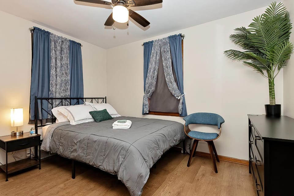 Spacious 3bdr near 6Flags-Naval Base-Casino House in Waukegan