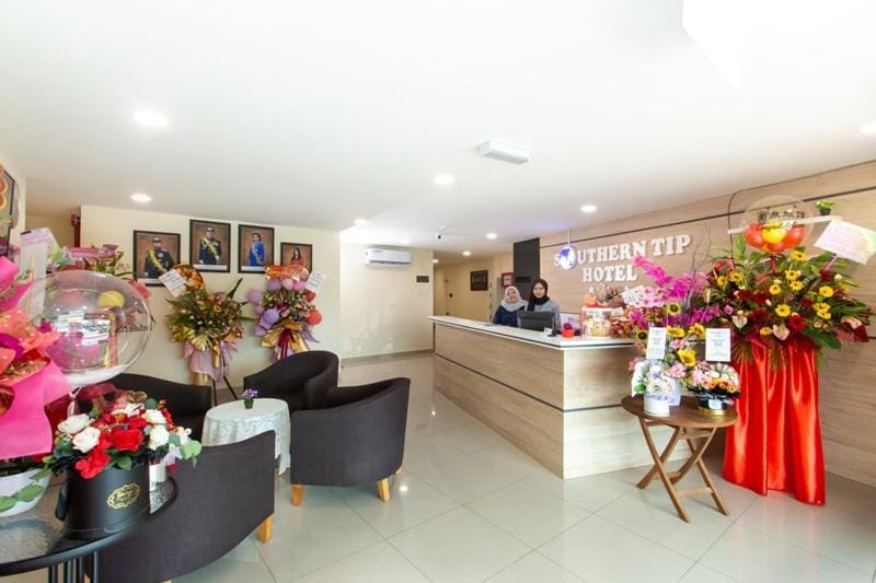 People, Lobby or reception, group of guests