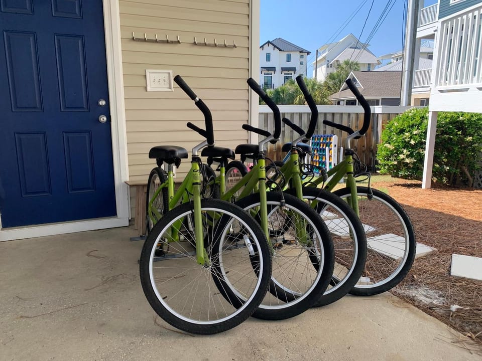 Neighbourhood, Cycling