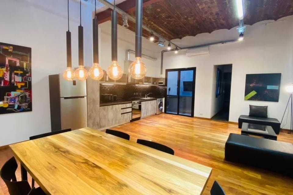 Kitchen or kitchenette, Living room, Dining area