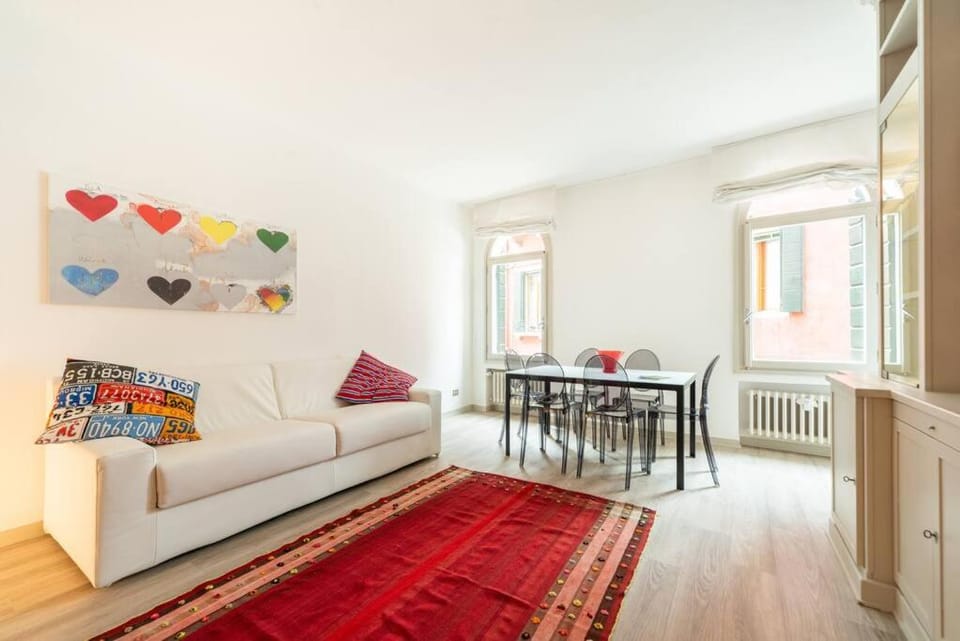Stin House Apartment in Venice