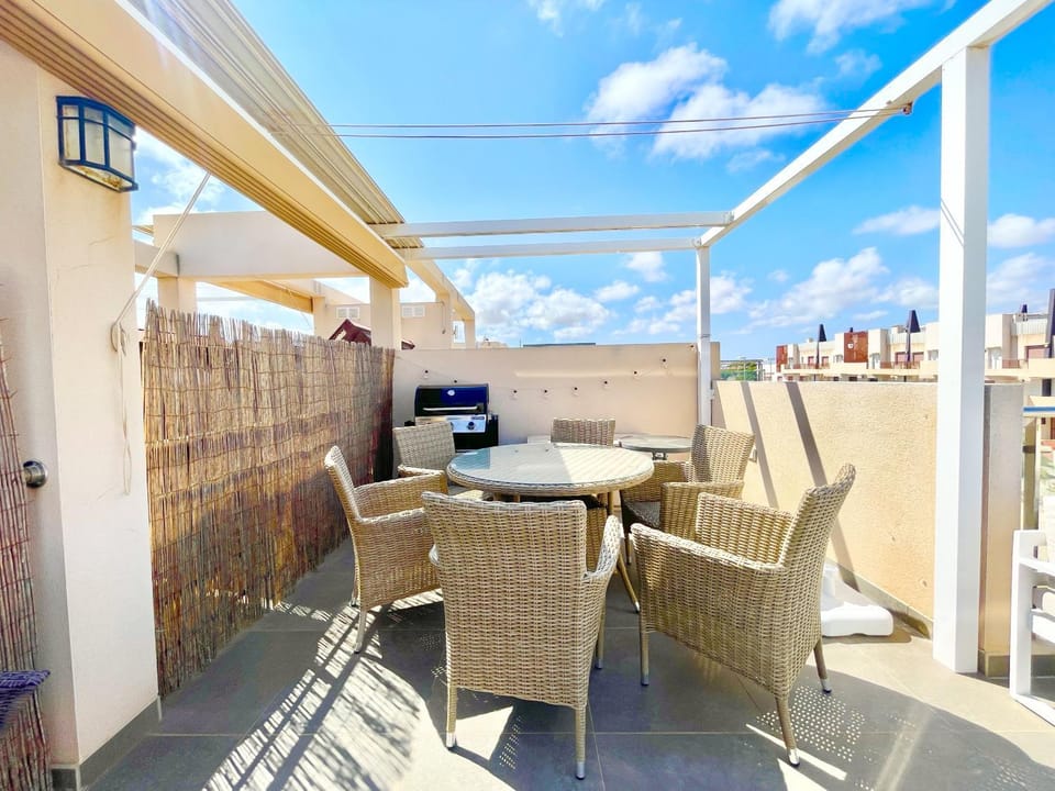 Playa Elisa Mil Palmeras by Villas&You Apartment in Vega Baja del Segura