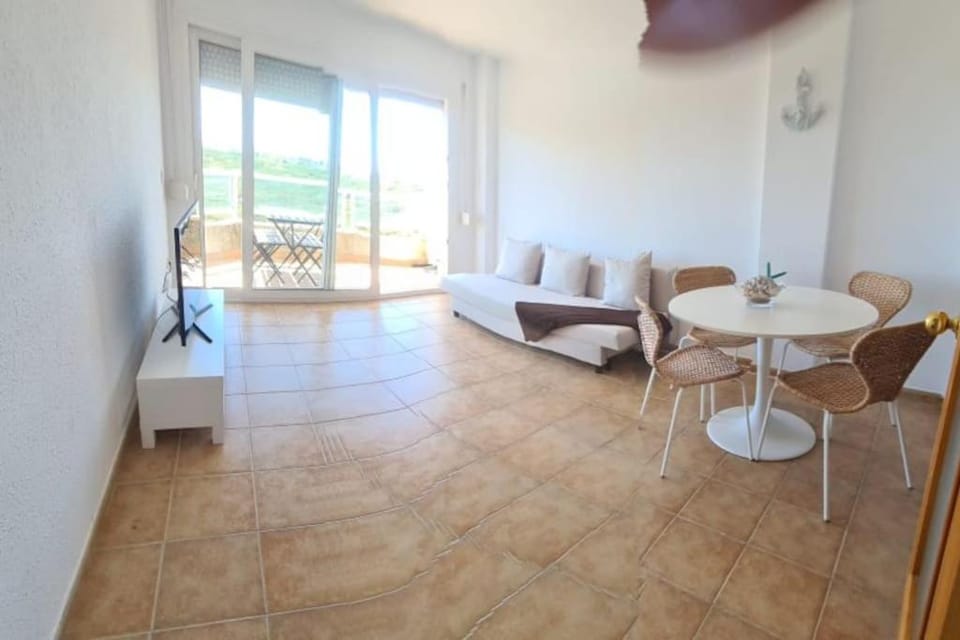 Bravaholidays-150 Windsor Apartment in Blanes