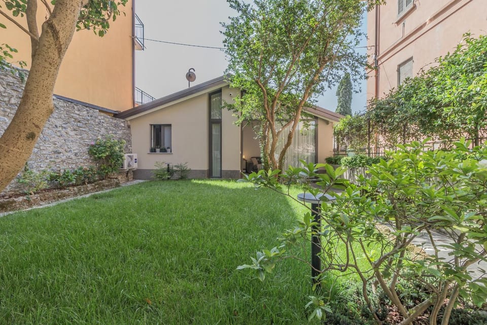 Patio, Garden, Garden view