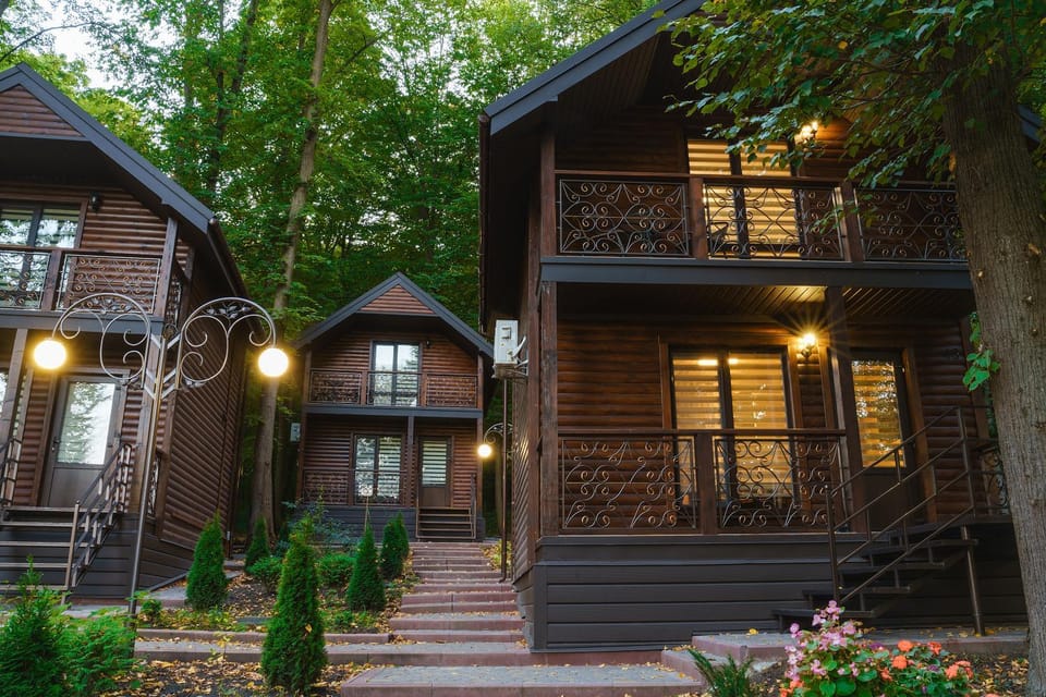 Готельно-ресторанний комплекс БОЖЕДАР House in Ukraine