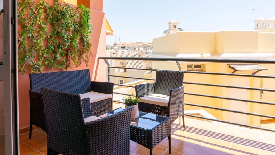 Patio, Day, Balcony/Terrace