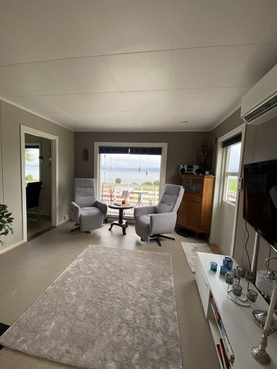 TV and multimedia, View (from property/room), Living room, Seating area