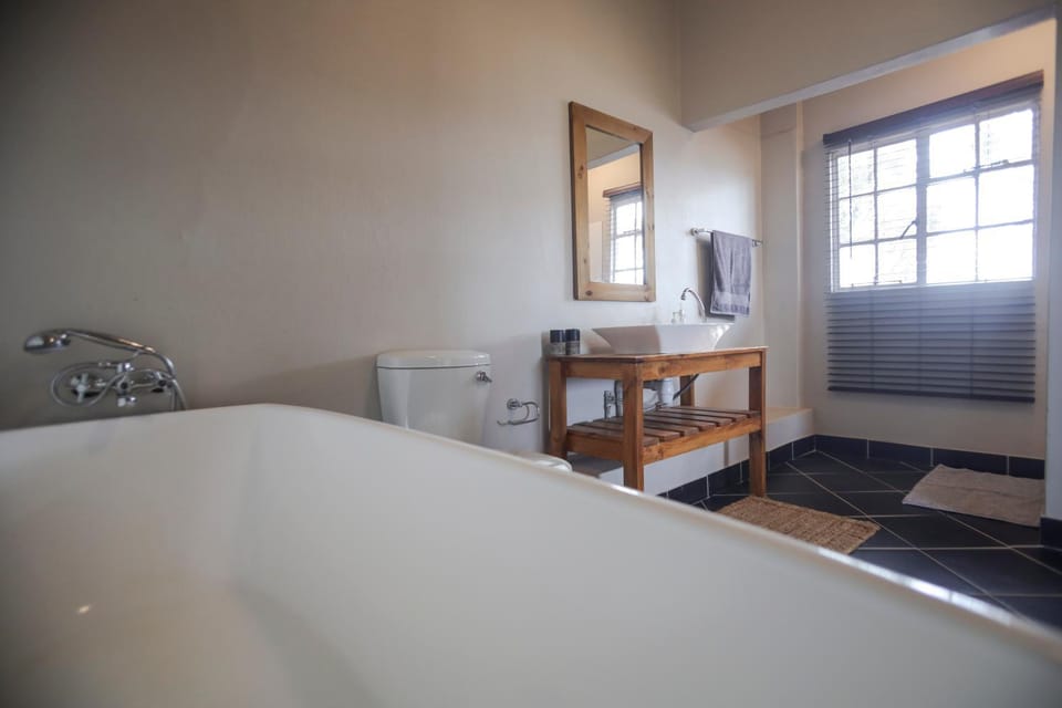 Syphonia Safaris House in Eastern Cape