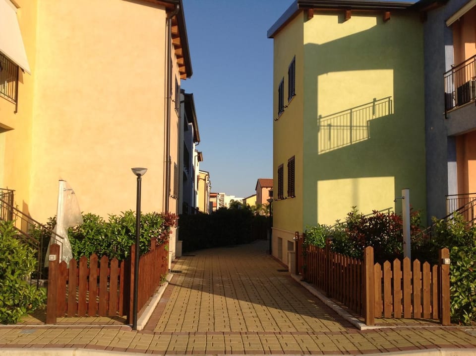 Neighbourhood