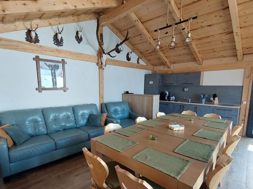 Jagerhof Bed and Breakfast in Brașov County