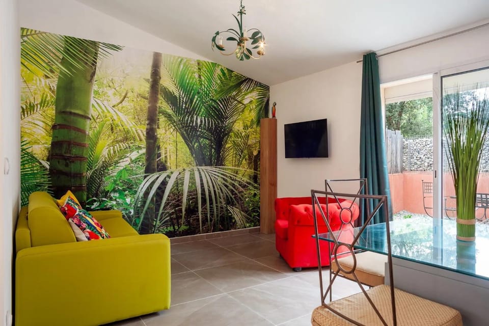 Property building, Living room