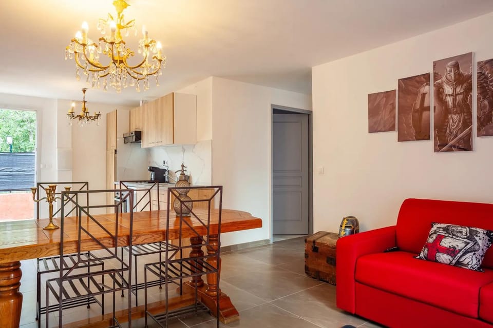 Property building, Living room