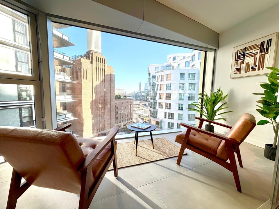 View (from property/room), Balcony/Terrace, Seating area