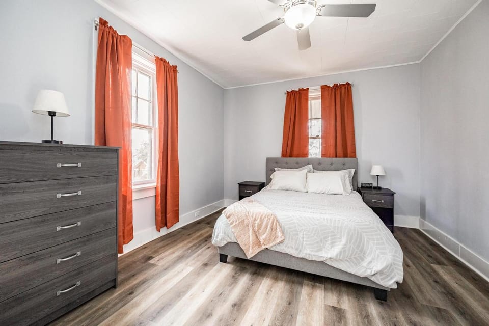 Bed, Bedroom