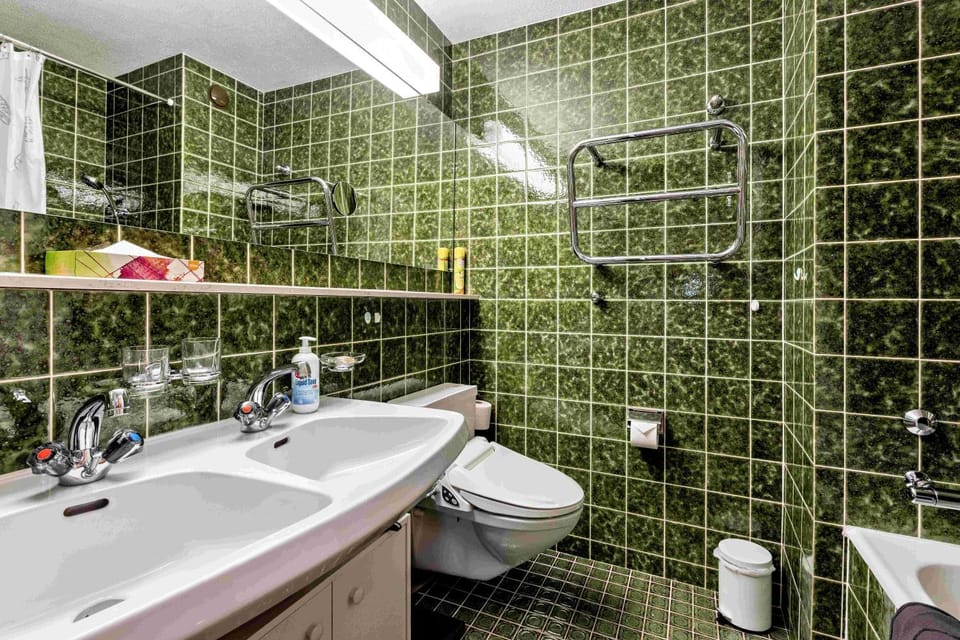 Toilet, Bathroom