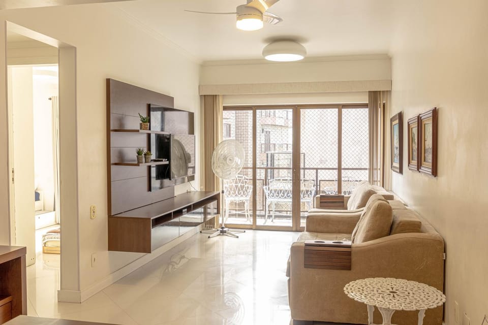 Luxuoso apto 3 quartos com vista p/ Praia do Forte. Apartment in Cabo Frio