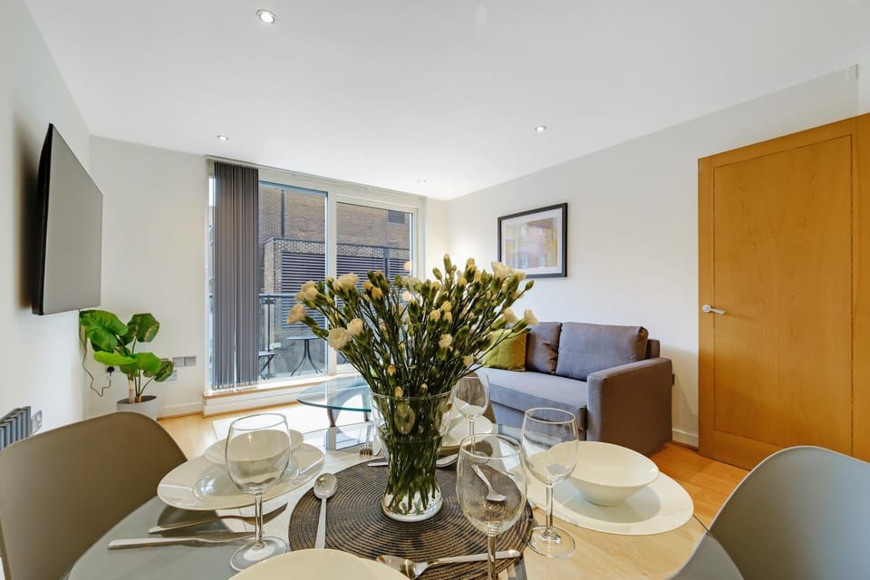 Cubo Farringdon Apartment in London Borough of Islington