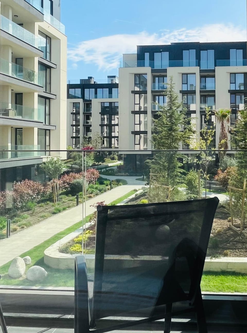 Balcony/Terrace, Garden view