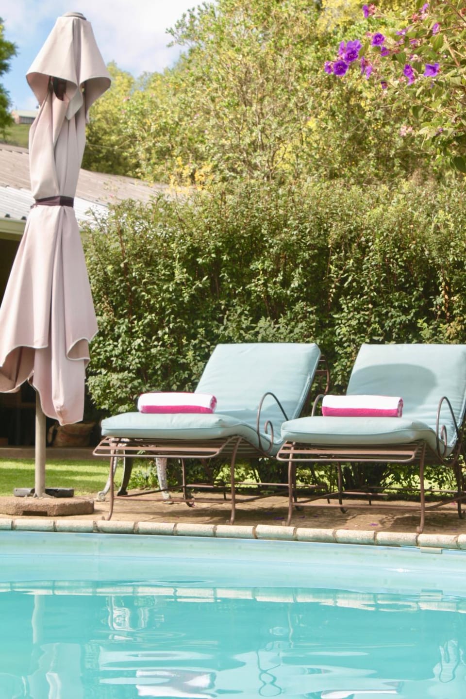 Swimming pool, Swimming pool
