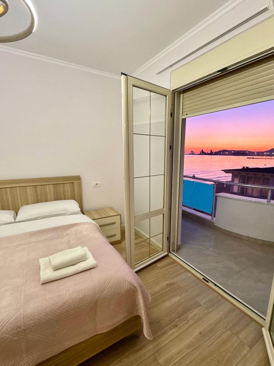 Bedroom, Sea view
