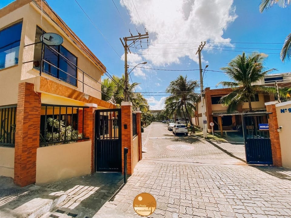 Property building, Street view, Location