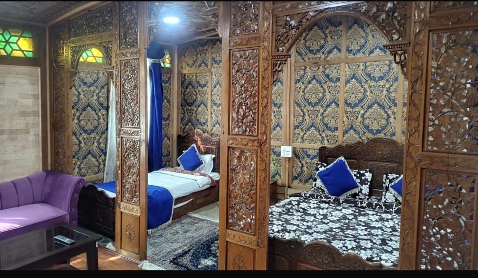 Luxury Egypt Group of House Boat Docked boat in India