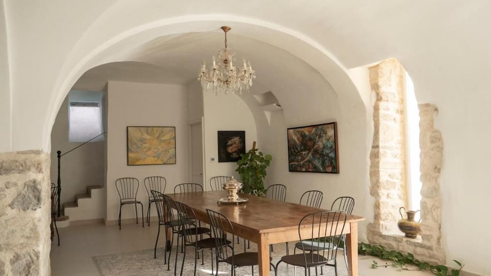 Domaine de la Bedosse Bed and Breakfast in Alès