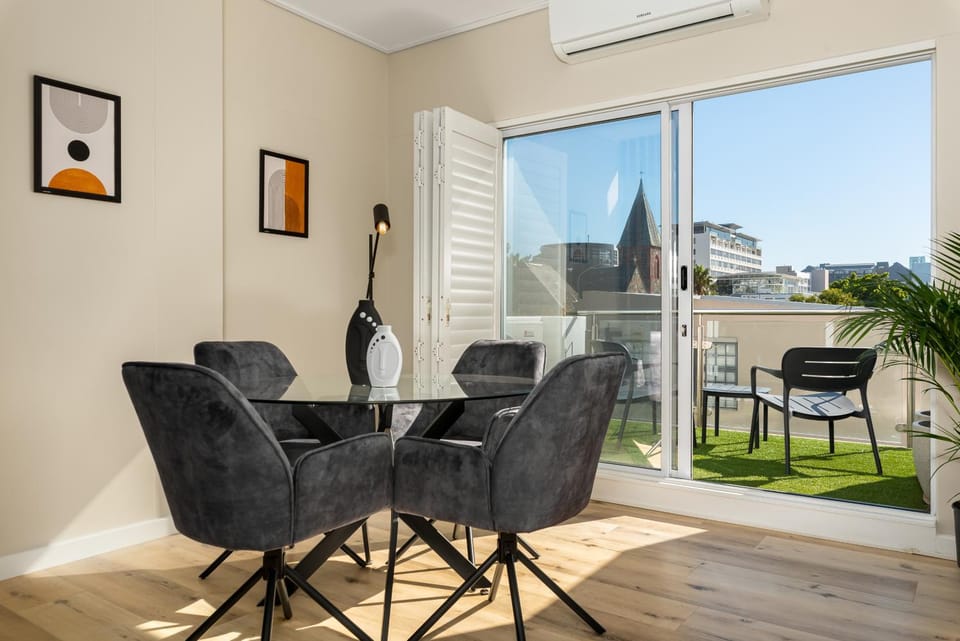 220 On Loop Luxury Apartments Apartment in Cape Town