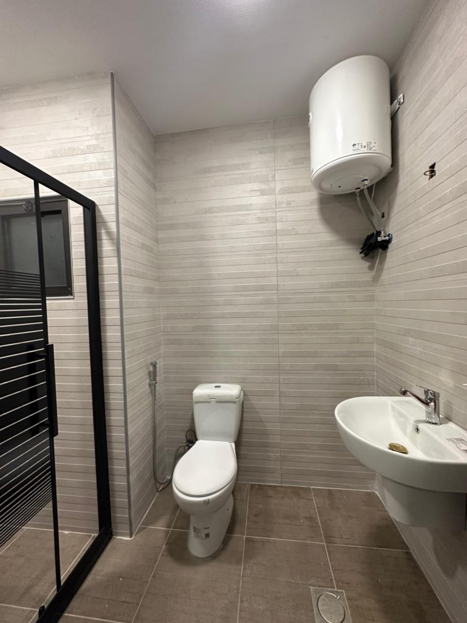 modern 2bedroom for rent Abdoun Apartment in Africa