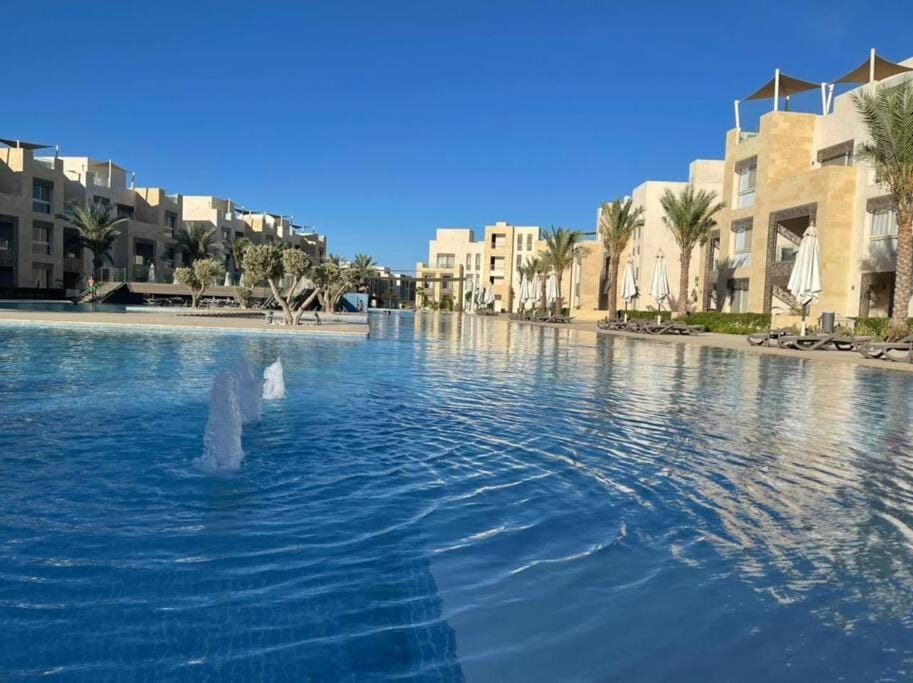 Mangroovy- Sensational 1BR Sea & Kite view Apartment in Hurghada