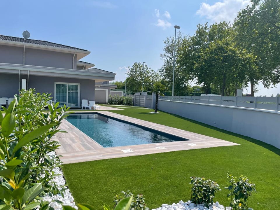 Garden, Pool view, Swimming pool
