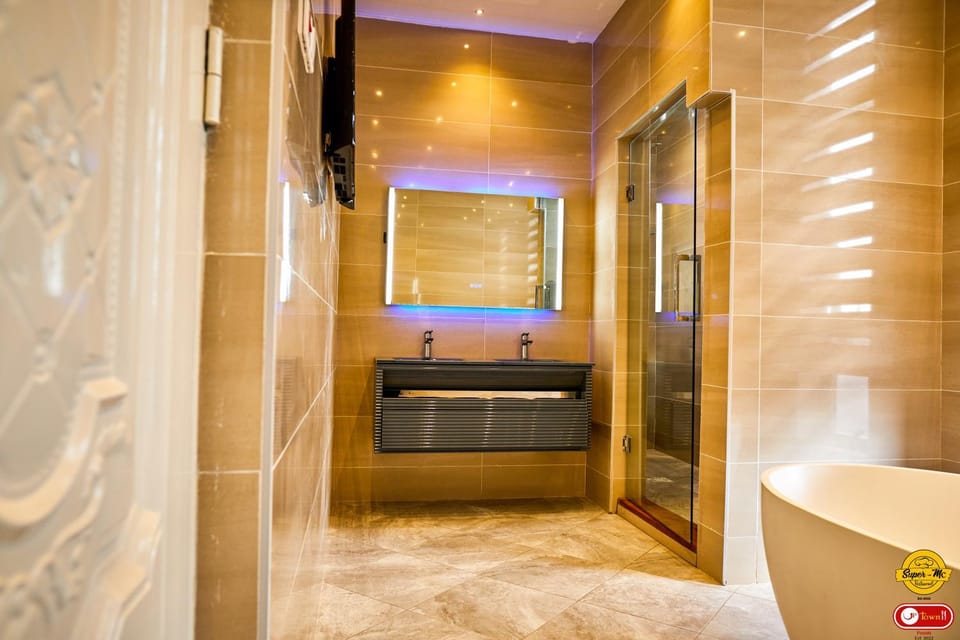 Beverly Hills Kumasi Hotel in Kumasi