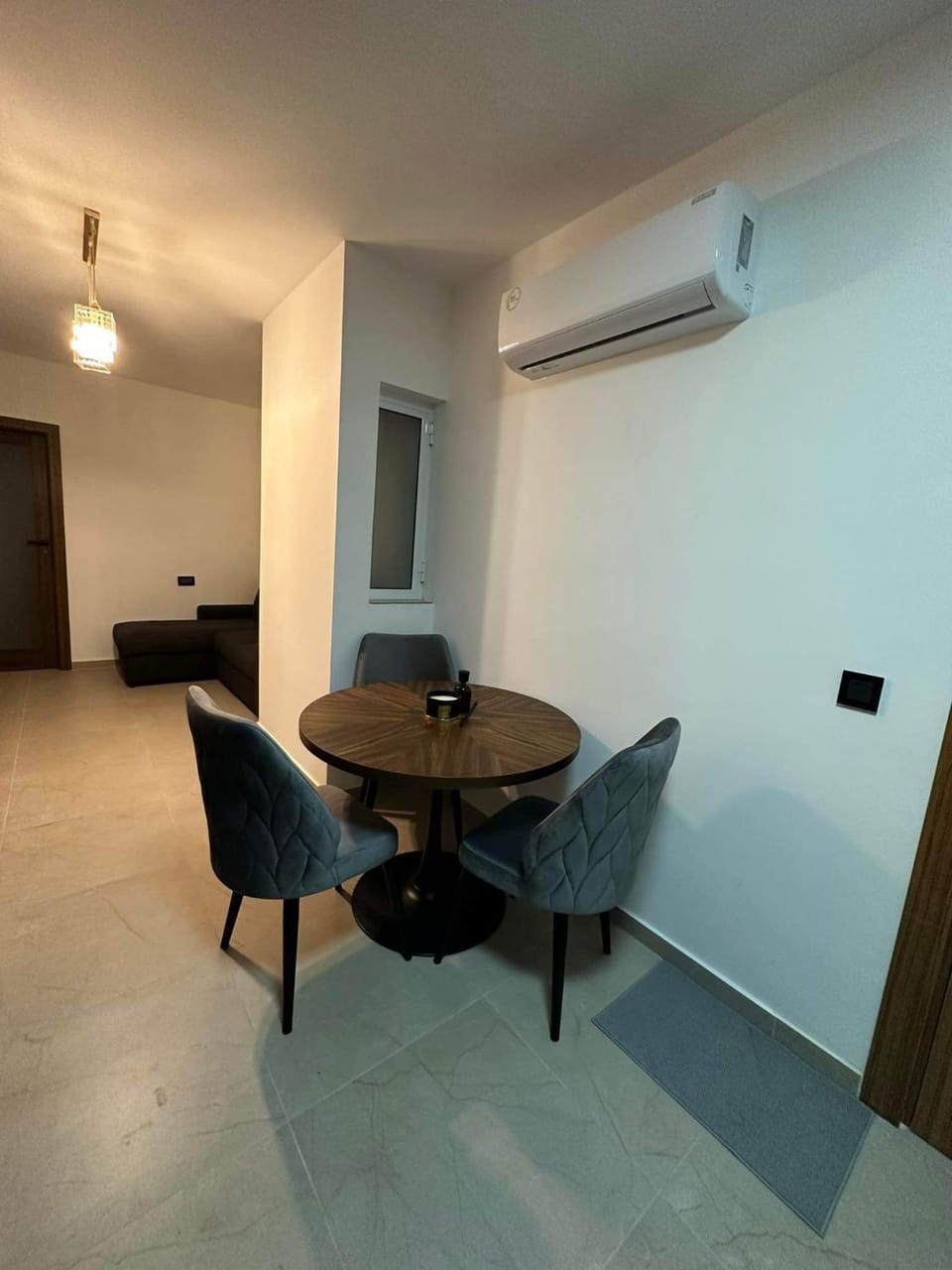 Dinner, kitchen