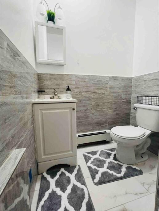 Toilet, Bathroom